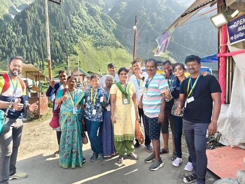 Coral Yatra pilgrims on the Amarnath route