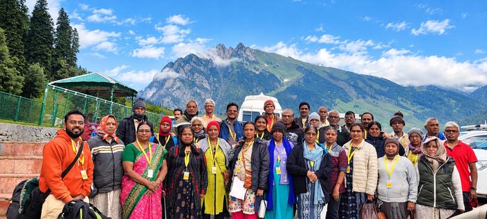 A Coral Yatra group of pilgrims and families on a past yatra